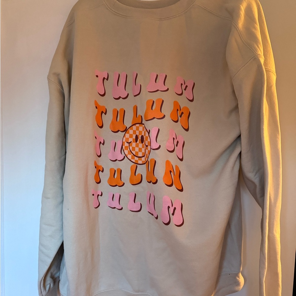 Tulum Graphic Beige Sweater